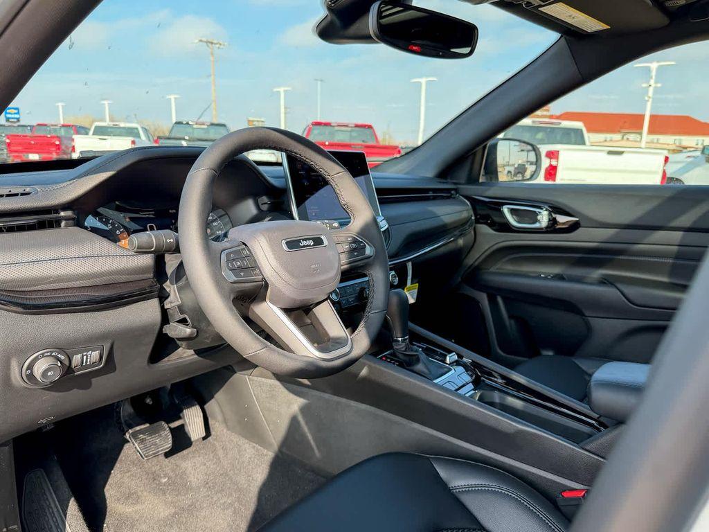 new 2025 Jeep Compass car, priced at $35,910
