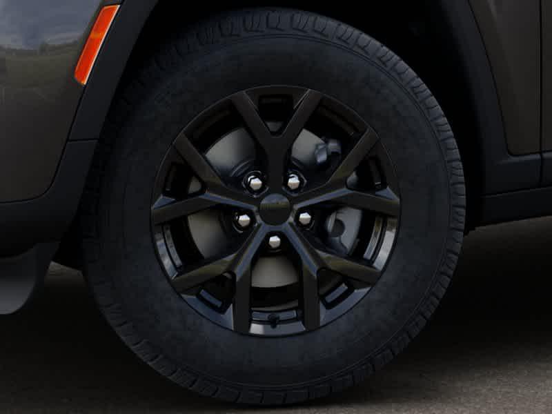 new 2026 Jeep Grand Cherokee car, priced at $48,525