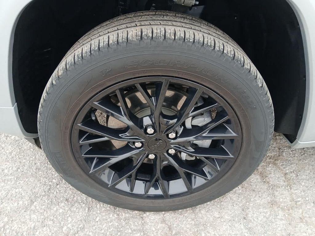 used 2022 Jeep Grand Cherokee 4xe car, priced at $35,919