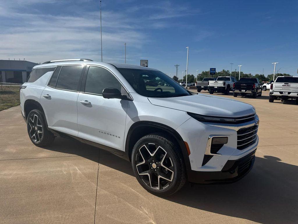 new 2026 Chevrolet Traverse car, priced at $59,504
