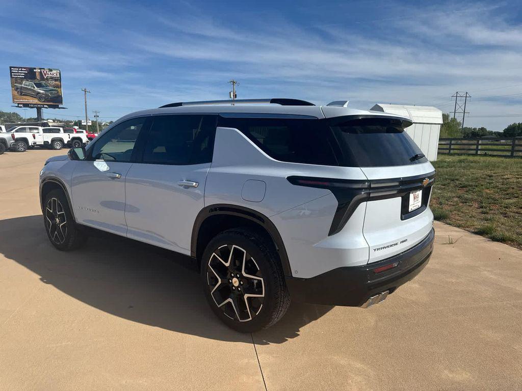 new 2026 Chevrolet Traverse car, priced at $59,504