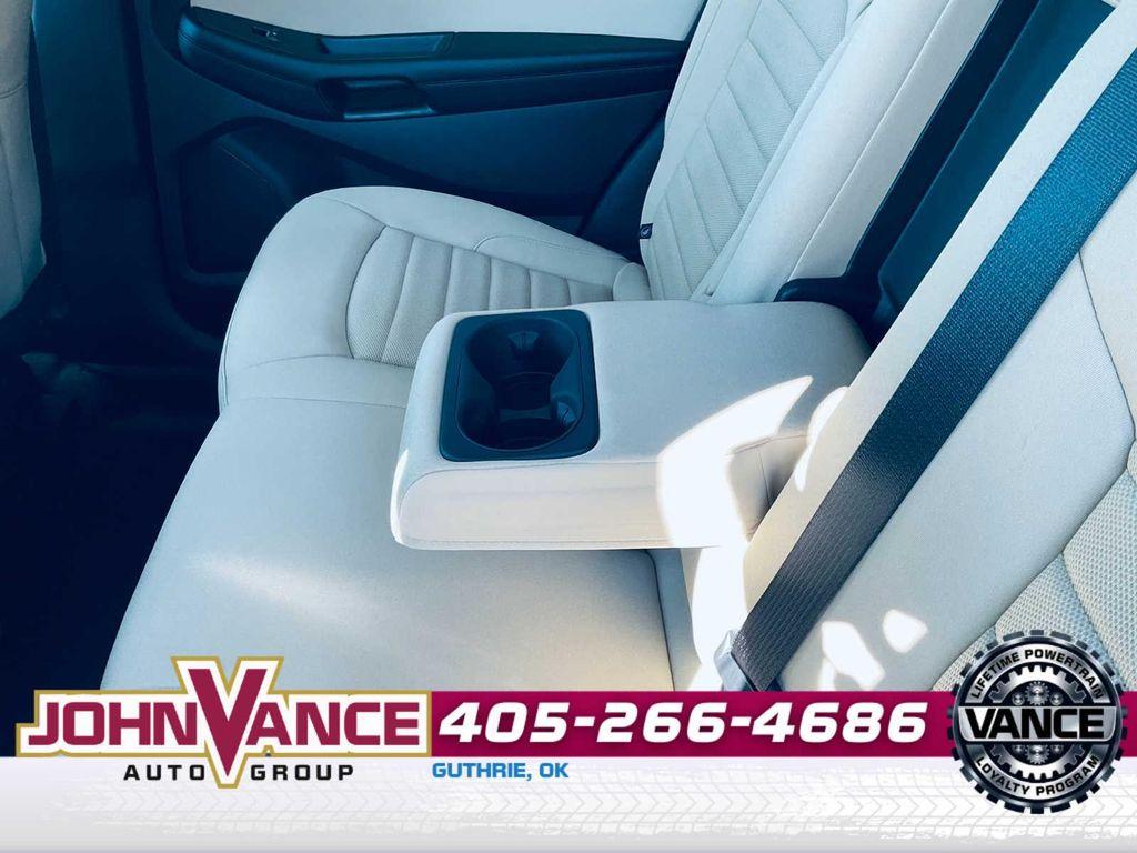 used 2024 Ford Edge car, priced at $28,000