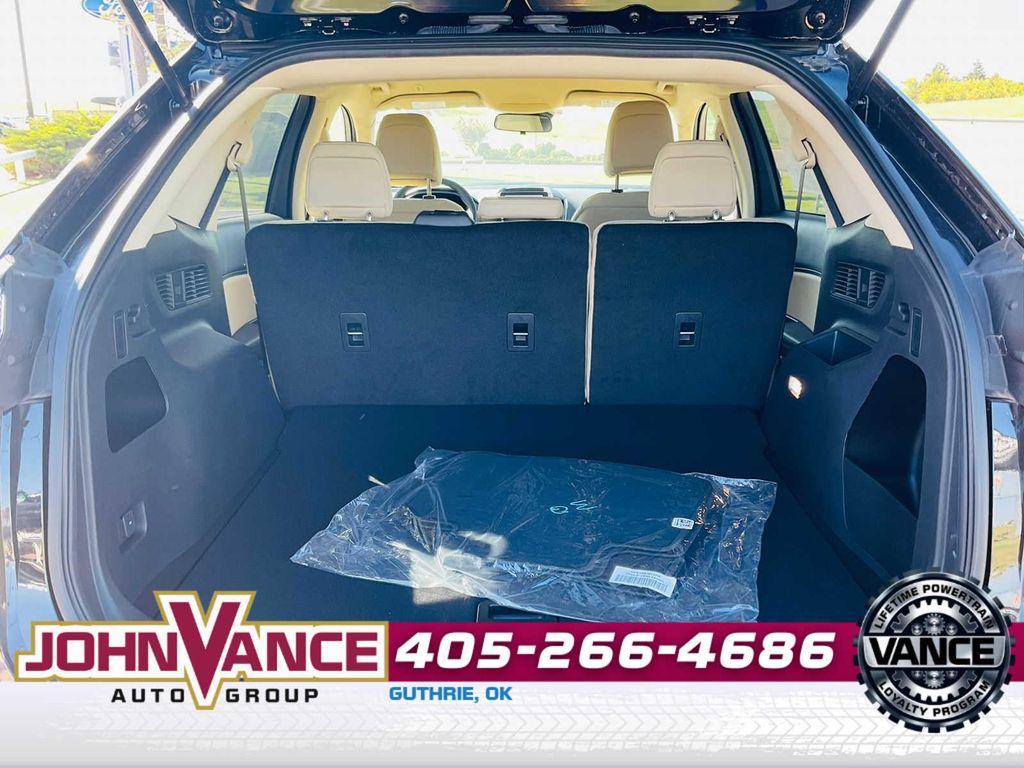 used 2024 Ford Edge car, priced at $28,000