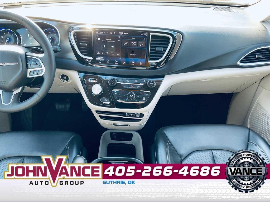 used 2023 Chrysler Pacifica car, priced at $23,998
