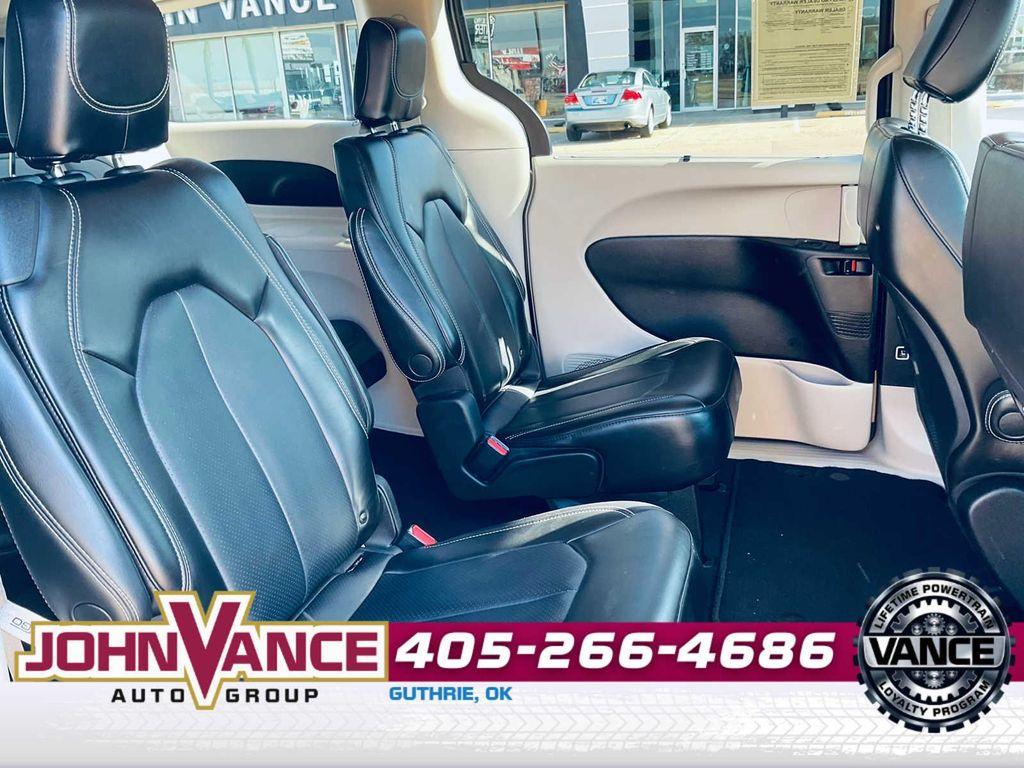 used 2023 Chrysler Pacifica car, priced at $23,998