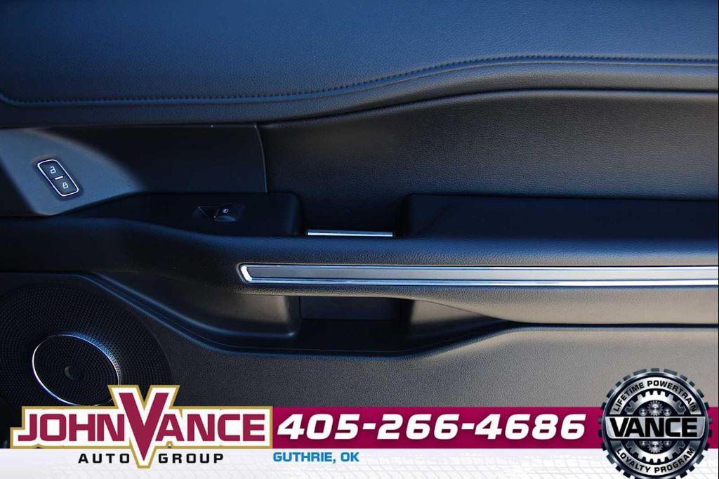 used 2021 Ford Expedition car, priced at $29,000