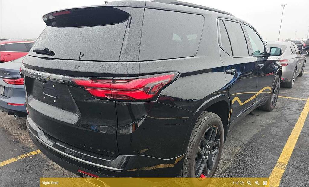 used 2023 Chevrolet Traverse car, priced at $40,299