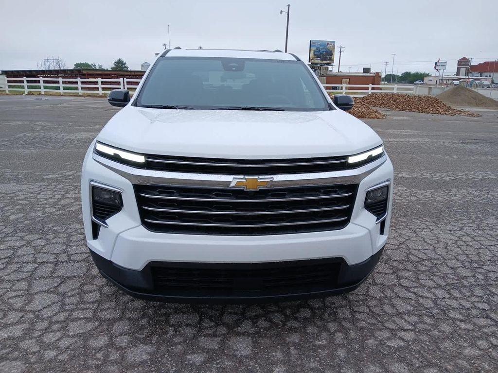 new 2026 Chevrolet Traverse car, priced at $47,029