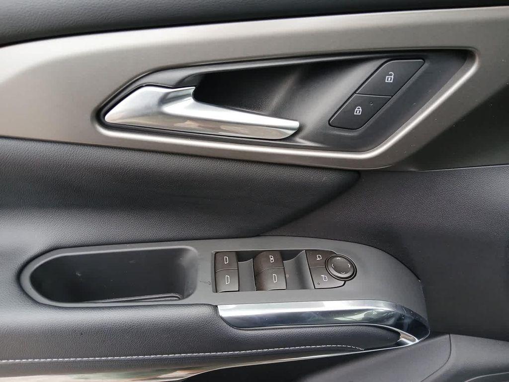 new 2026 Chevrolet Traverse car, priced at $47,029