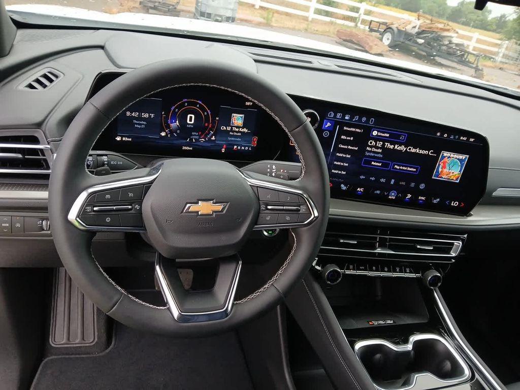 new 2026 Chevrolet Traverse car, priced at $47,029