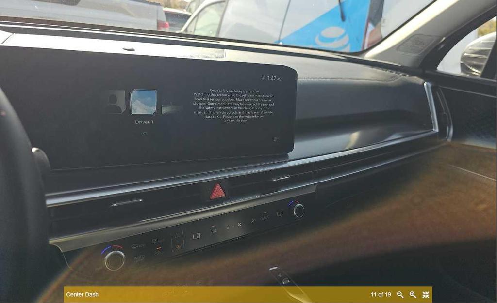 used 2024 Kia Sorento car, priced at $28,367