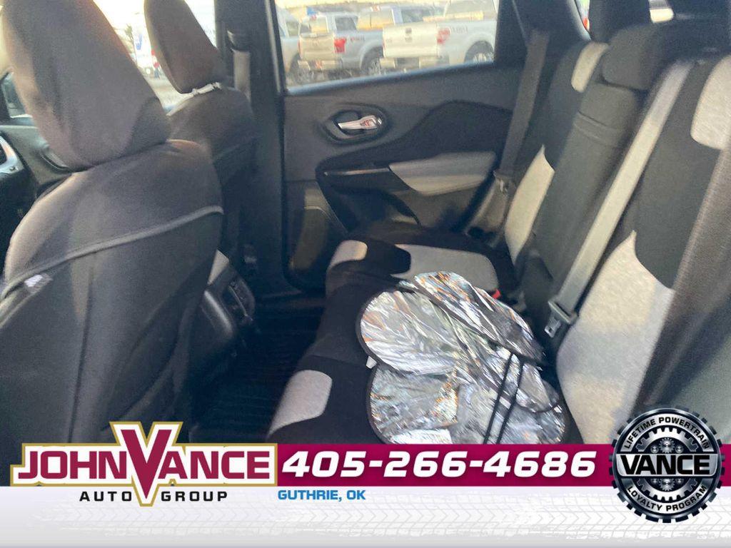 used 2014 Jeep Cherokee car