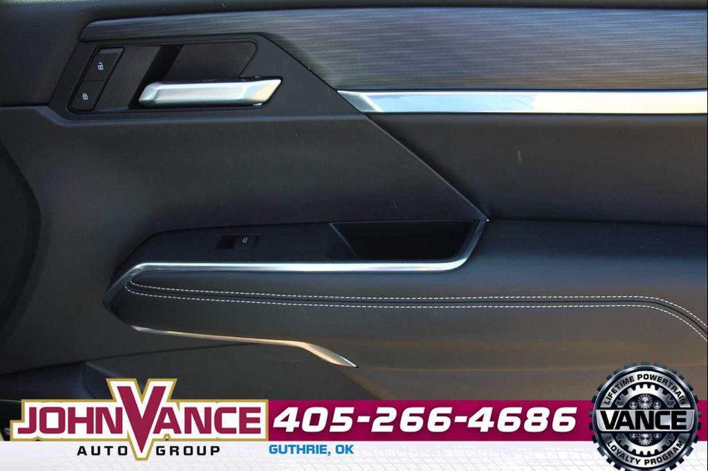 used 2025 GMC Acadia car, priced at $35,000