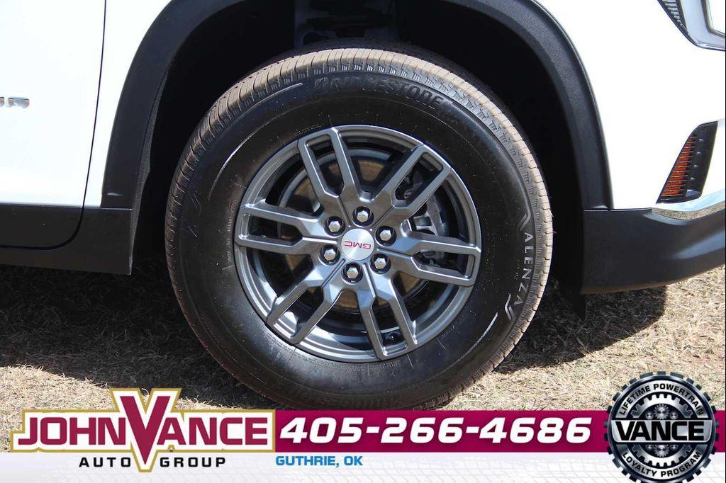 used 2025 GMC Acadia car, priced at $35,000