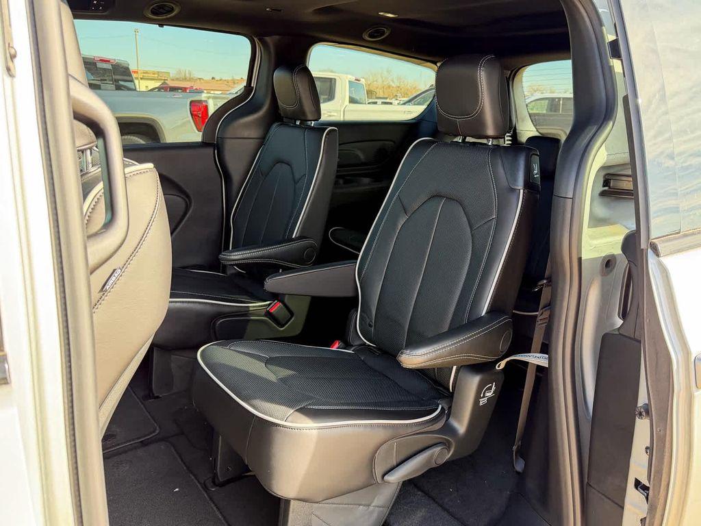 new 2026 Chrysler Pacifica car, priced at $51,075