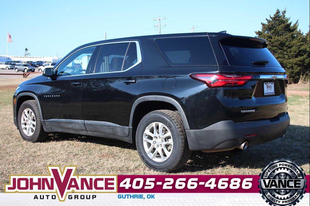 used 2023 Chevrolet Traverse car, priced at $23,950