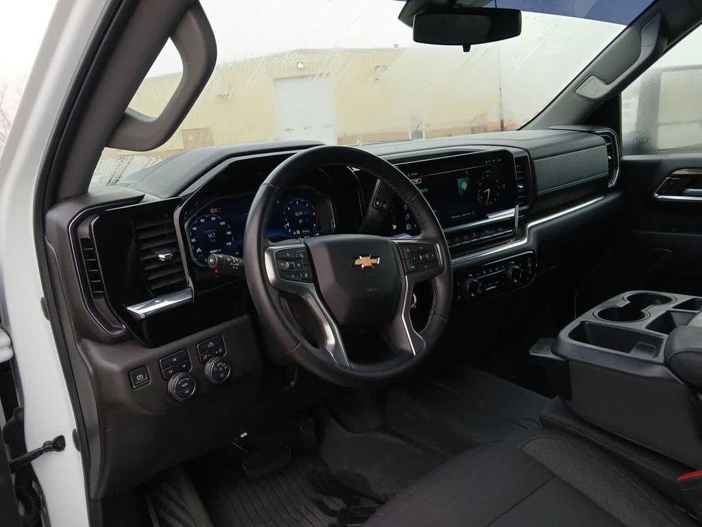 used 2024 Chevrolet Silverado 2500 car, priced at $45,917