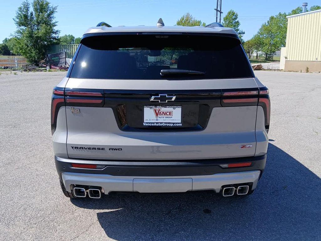 new 2026 Chevrolet Traverse car, priced at $55,069