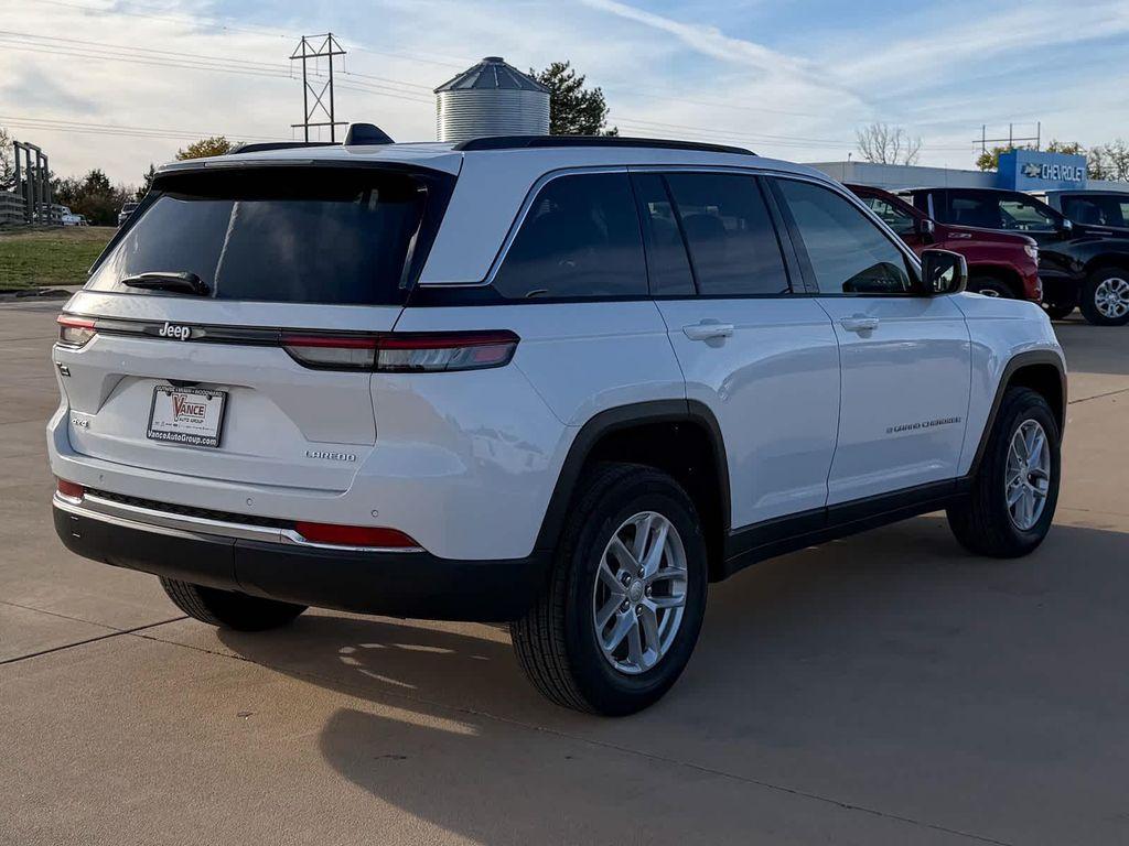 new 2025 Jeep Grand Cherokee car, priced at $39,799