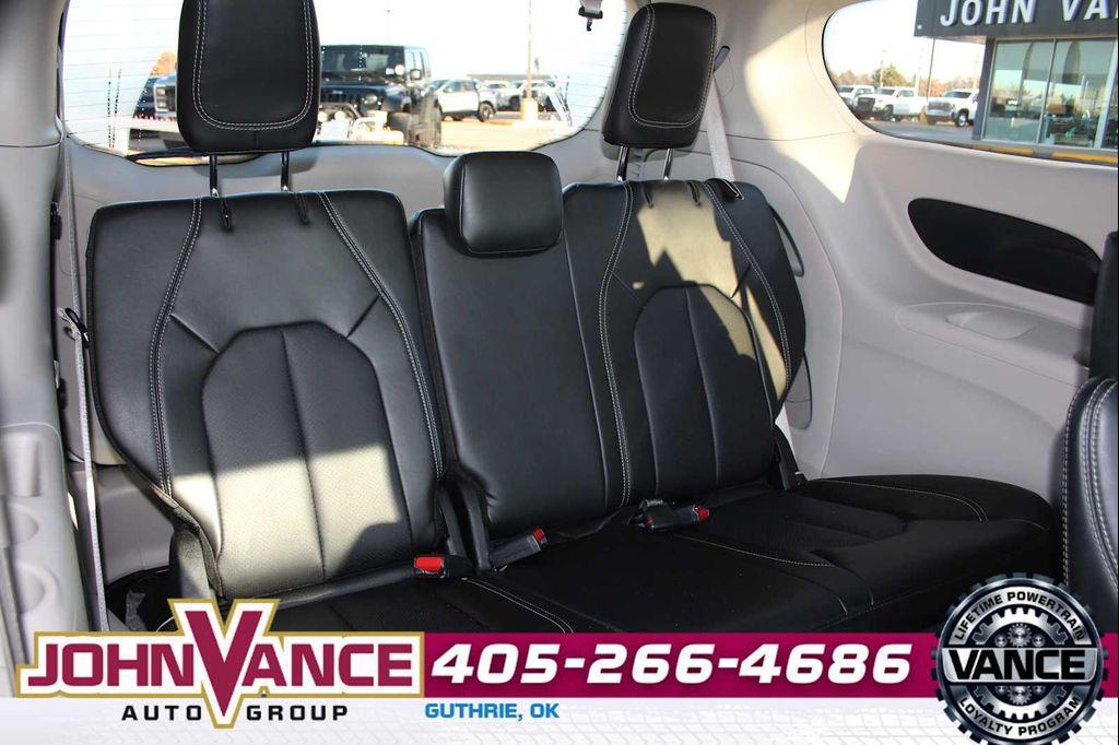 used 2024 Chrysler Pacifica car, priced at $27,988