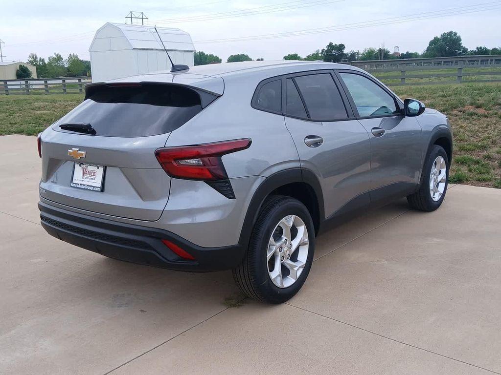 new 2026 Chevrolet Trax car, priced at $25,384