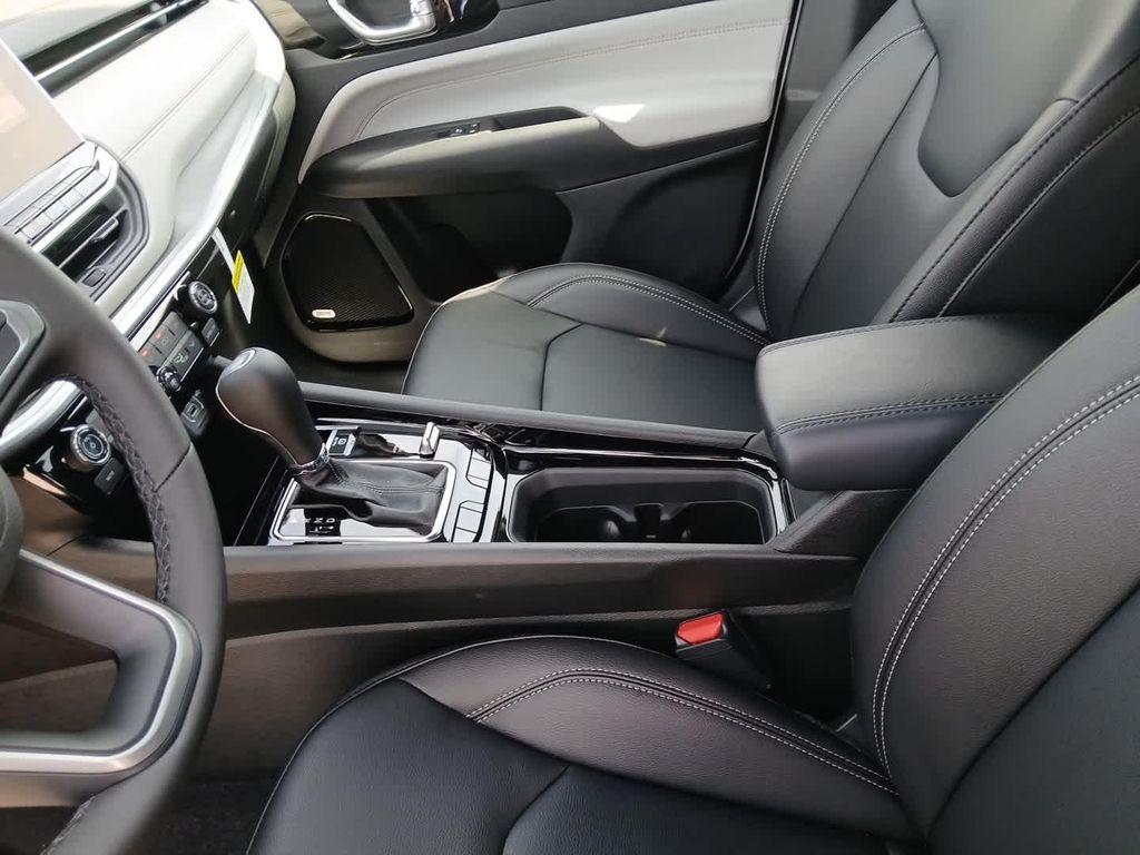 new 2026 Jeep Compass car, priced at $35,180