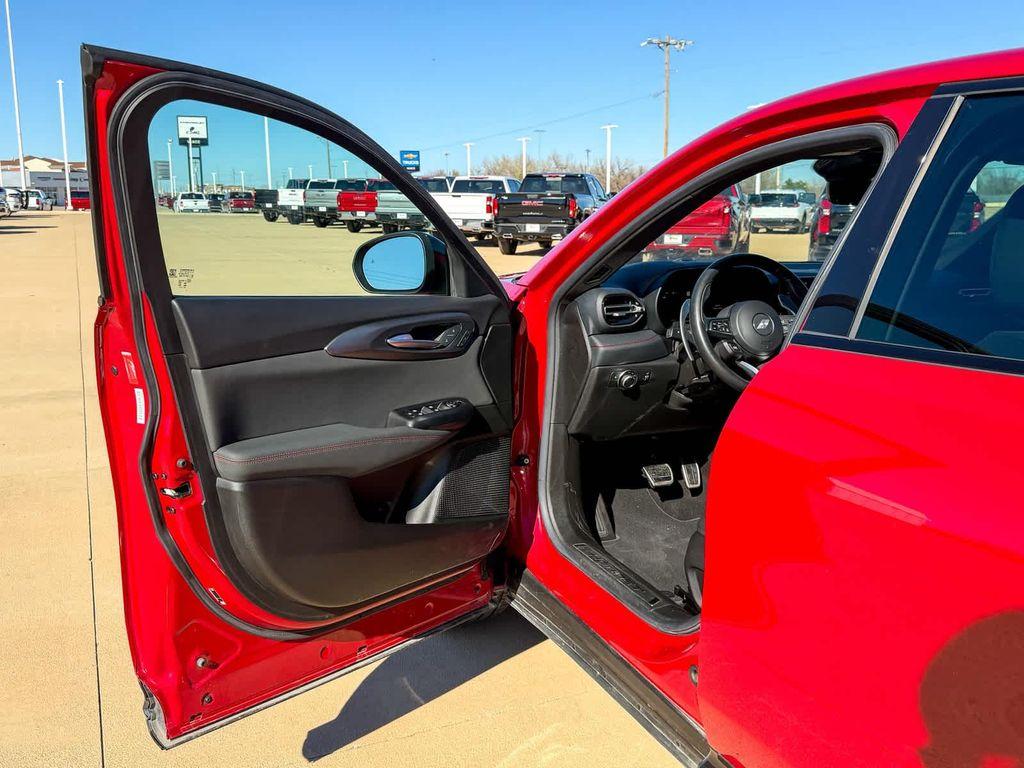 used 2024 Dodge Hornet car, priced at $21,389