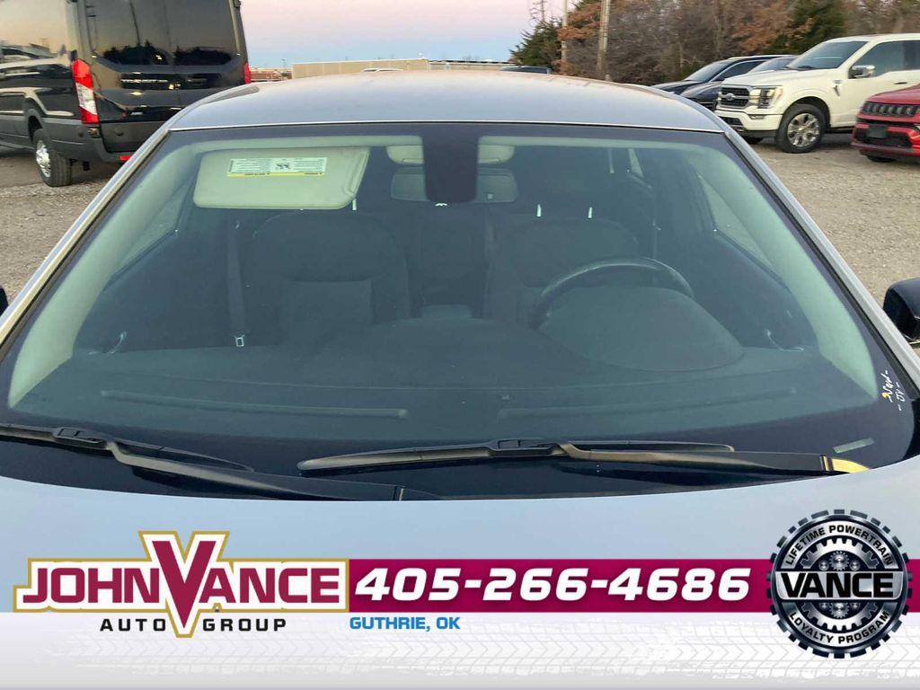 used 2022 Chrysler 300 car