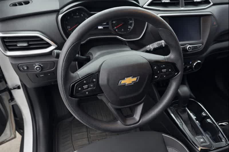 used 2022 Chevrolet TrailBlazer car, priced at $17,529