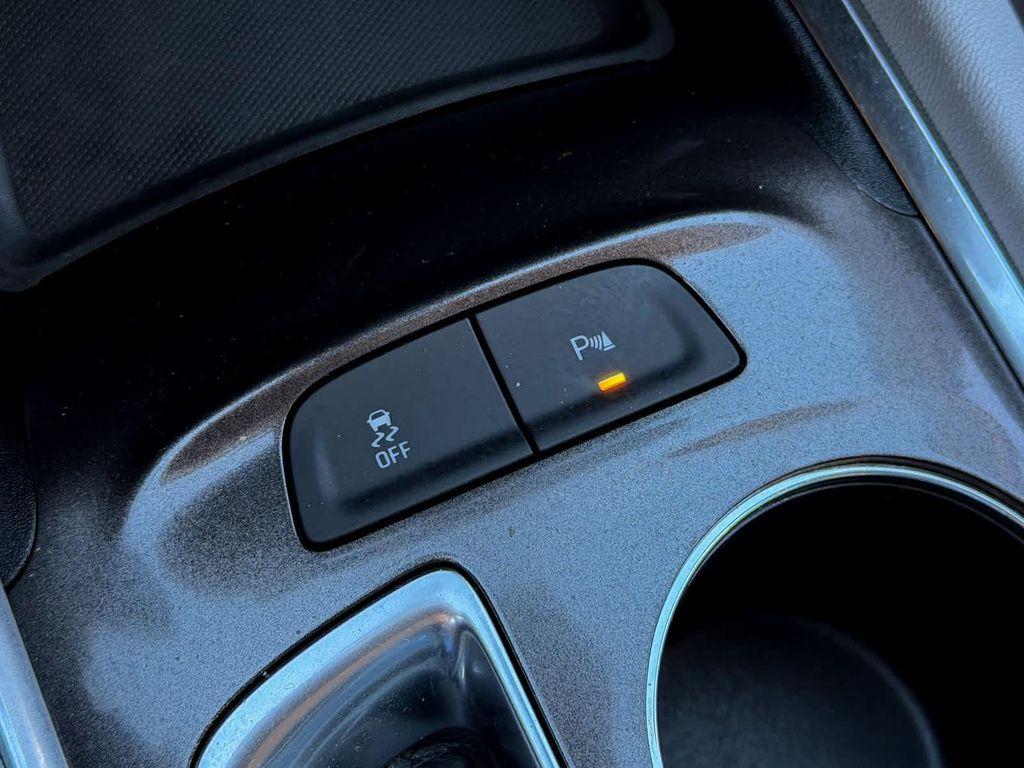 used 2024 Chevrolet Malibu car, priced at $17,370