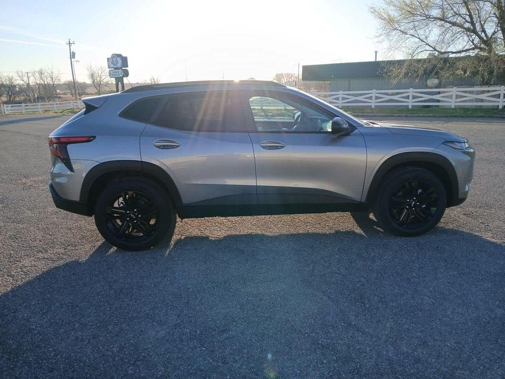 new 2026 Chevrolet Trax car, priced at $28,925