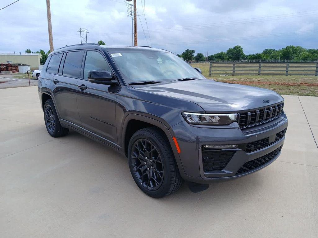 new 2026 Jeep Grand Cherokee L car, priced at $61,582