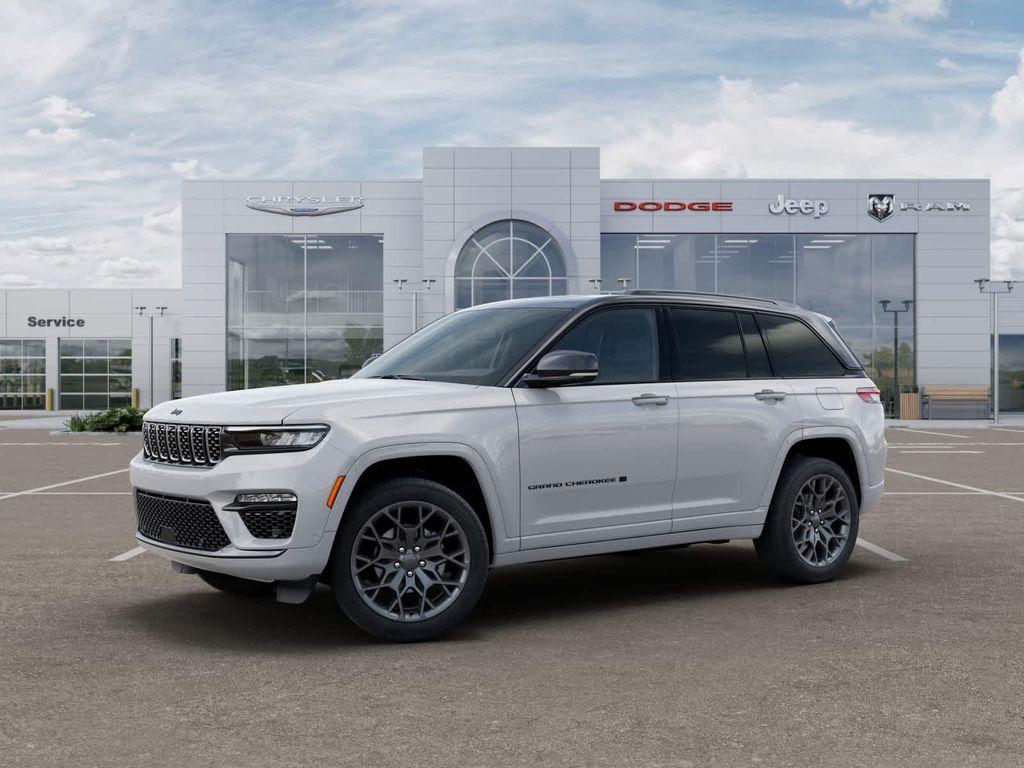 new 2025 Jeep Grand Cherokee car, priced at $65,402