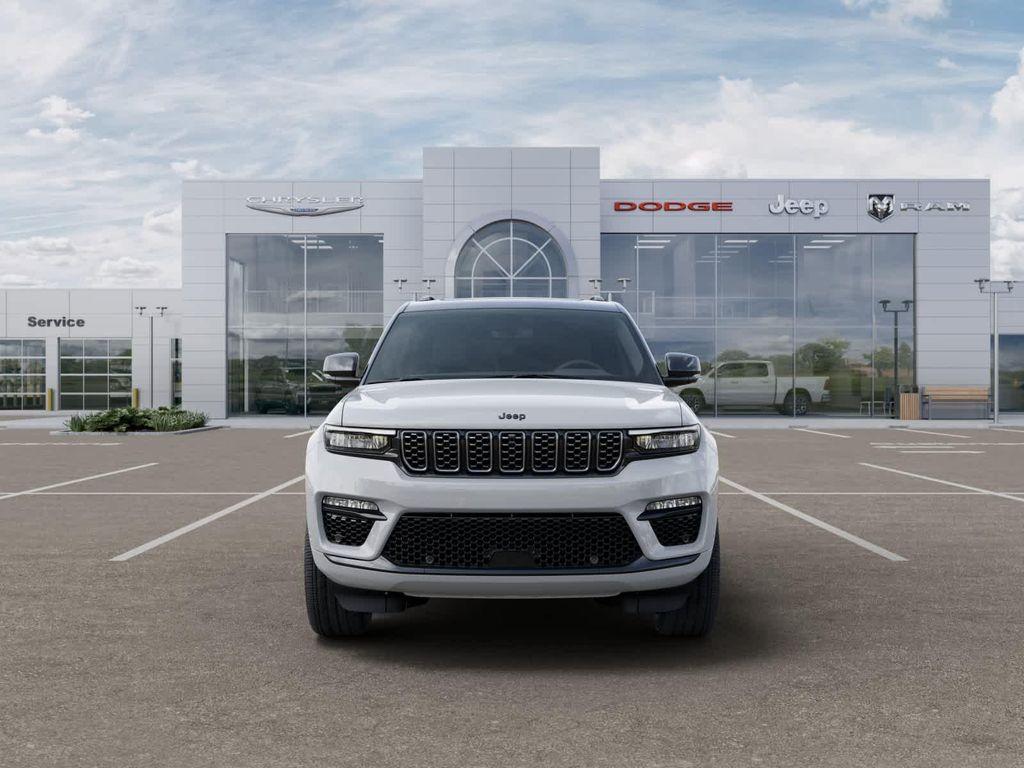 new 2025 Jeep Grand Cherokee car, priced at $65,402