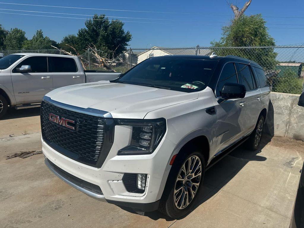 used 2023 GMC Yukon car, priced at $63,976