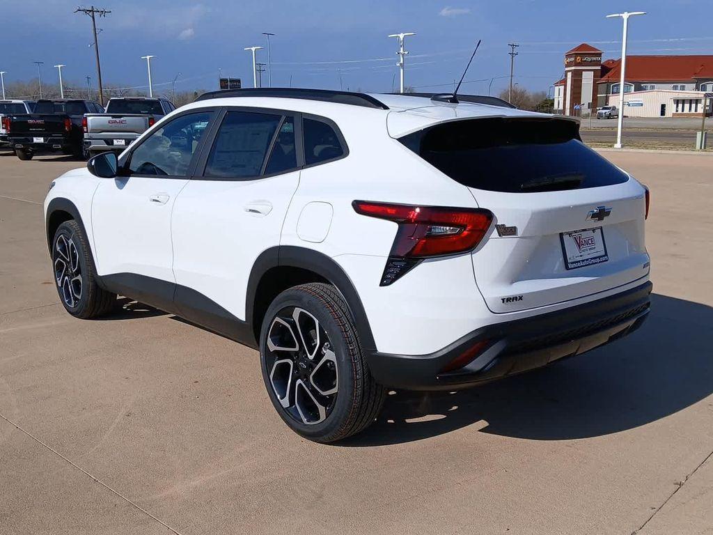 new 2026 Chevrolet Trax car, priced at $28,925