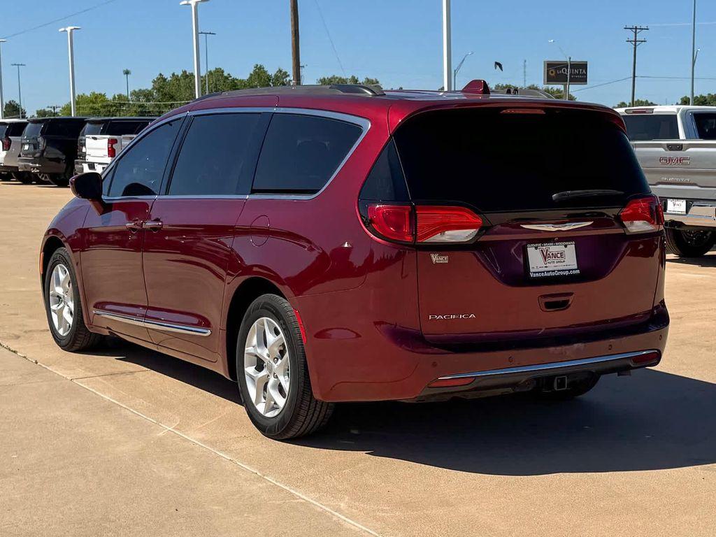 used 2017 Chrysler Pacifica car, priced at $11,998