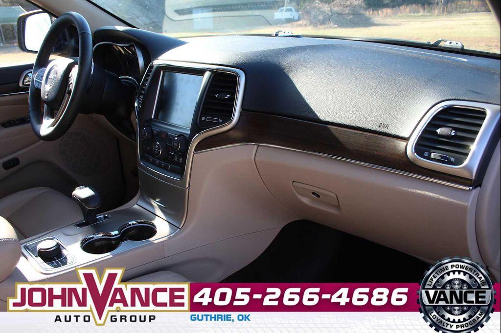 used 2015 Jeep Grand Cherokee car, priced at $18,745