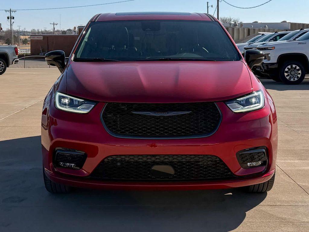 new 2026 Chrysler Pacifica car, priced at $48,959