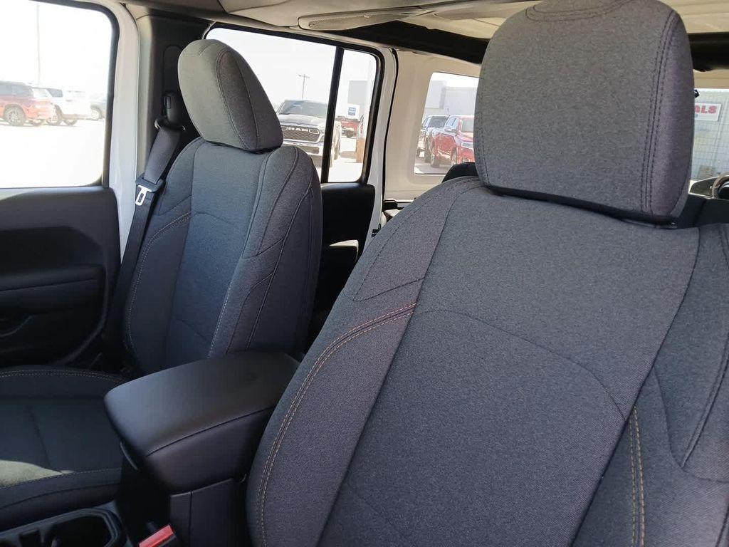 new 2025 Jeep Wrangler car, priced at $47,540