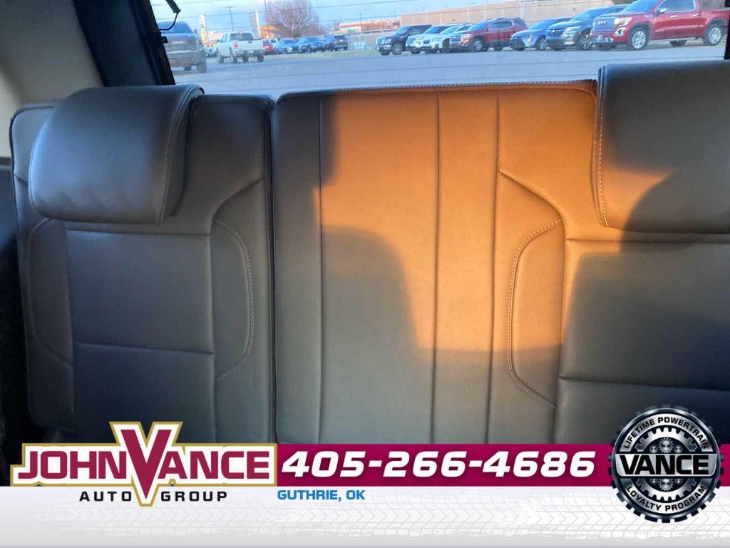 used 2019 GMC Yukon car, priced at $27,850