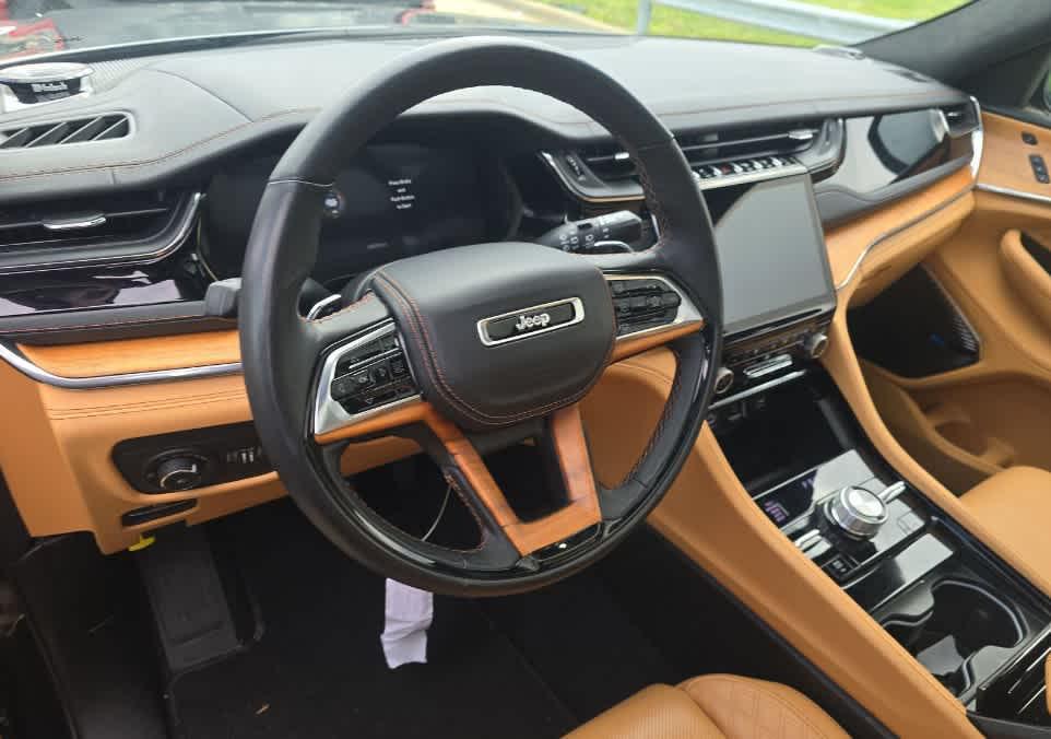 used 2024 Jeep Grand Cherokee L car, priced at $50,078