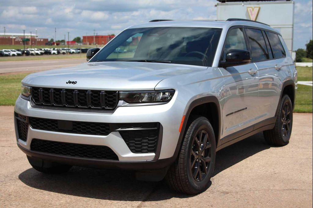 new 2026 Jeep Grand Cherokee L car, priced at $46,944