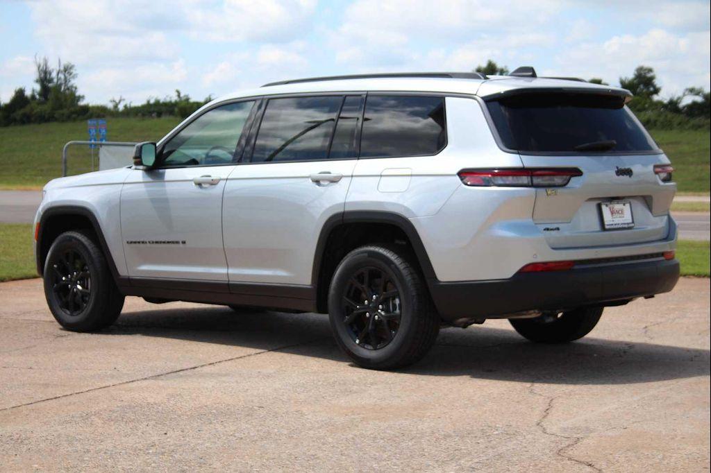new 2026 Jeep Grand Cherokee L car, priced at $46,944