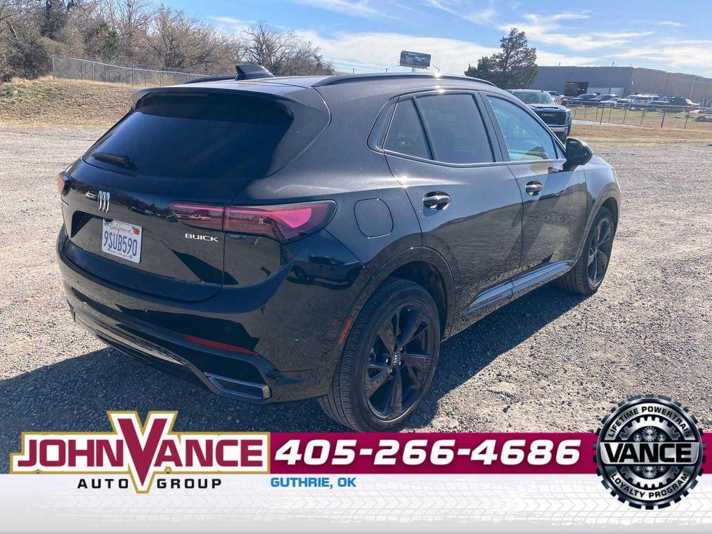 used 2025 Buick Envision car, priced at $30,000