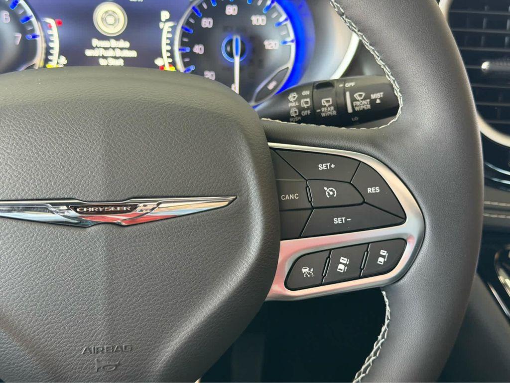 new 2026 Chrysler Pacifica car, priced at $47,656