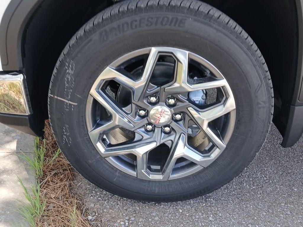 new 2026 GMC Sierra 1500 car, priced at $62,061