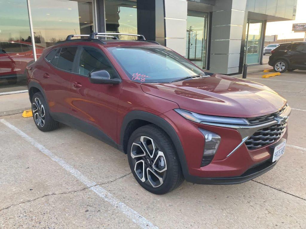 used 2025 Chevrolet Trax car, priced at $26,771