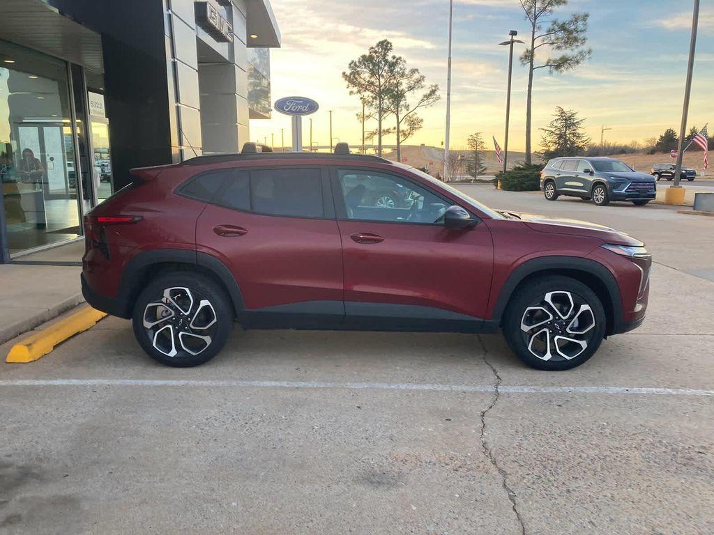 used 2025 Chevrolet Trax car, priced at $26,771