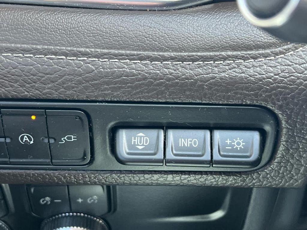 used 2021 GMC Yukon XL car, priced at $39,591